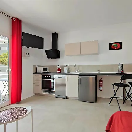 Lejlighed Fantastico 1 - Balcony, Free Parking, Air Conditioning, Free Netflix, Bbq *