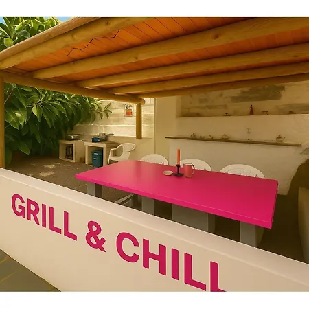 Fantastico 1 - Balcony, Free Parking, Air Conditioning, Free Netflix, Bbq Apartment